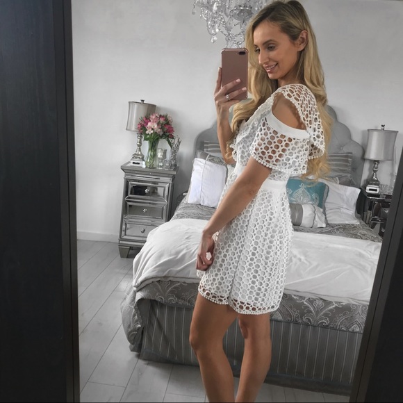 White One-Shoulder Guipure-Lace Mini Dress - Picture 5 of 8